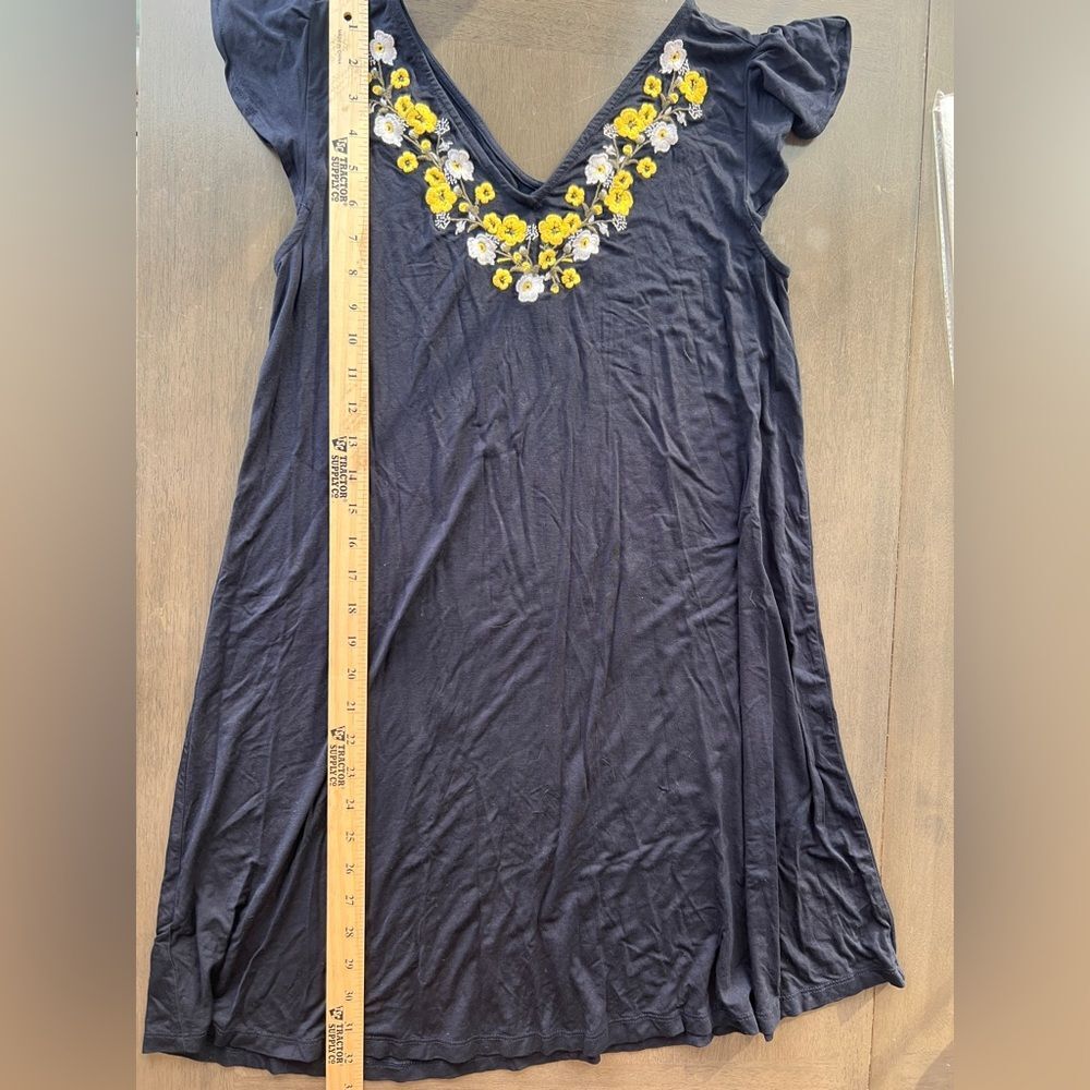 LOFT Embroidered Floral Dress Navy V Neck Short Sleeve Casual Size Small Petite - Picture 5 of 8